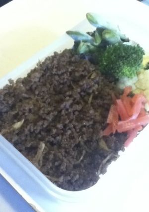 毎日のお弁当　10（花野菜ソテー）-レシピのメイン写真