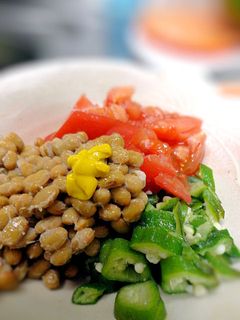 美しき納豆☆納豆とトマトとオクラ-レシピのメイン写真