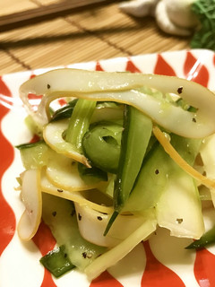 イカ燻製✿胡瓜とセロリのサラダ-レシピのメイン写真