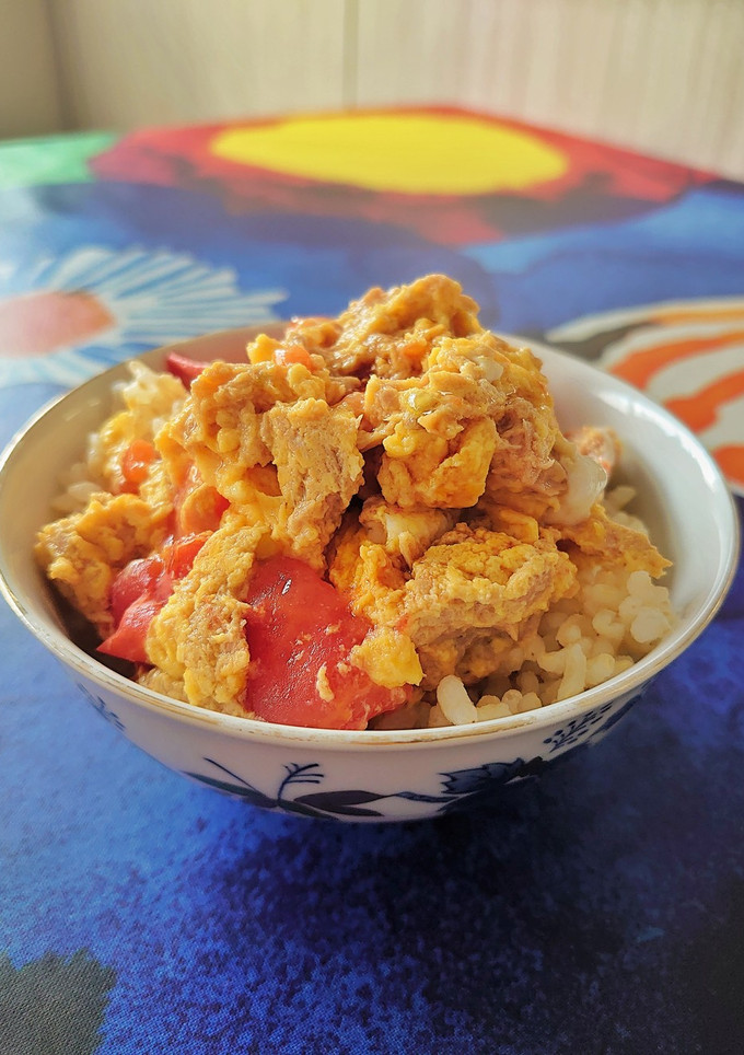 簡単☆ヘルシー！ツナと卵とトマト丼-レシピのメイン写真