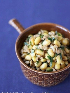 たっぷり大豆の甘辛ニラそぼろ-レシピのメイン写真