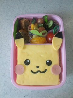 キャラ弁 オムライスでピカチュウ♪-レシピのメイン写真