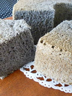 黒胡麻のシフォンケーキ-レシピのメイン写真