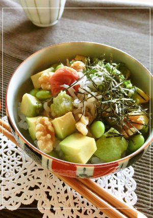 アボカドの梅わさびしらす丼-レシピのメイン写真