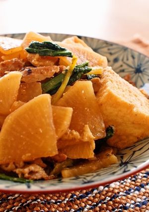 豚肉と大根と厚揚げの金すりごま風味煮-レシピのメイン写真