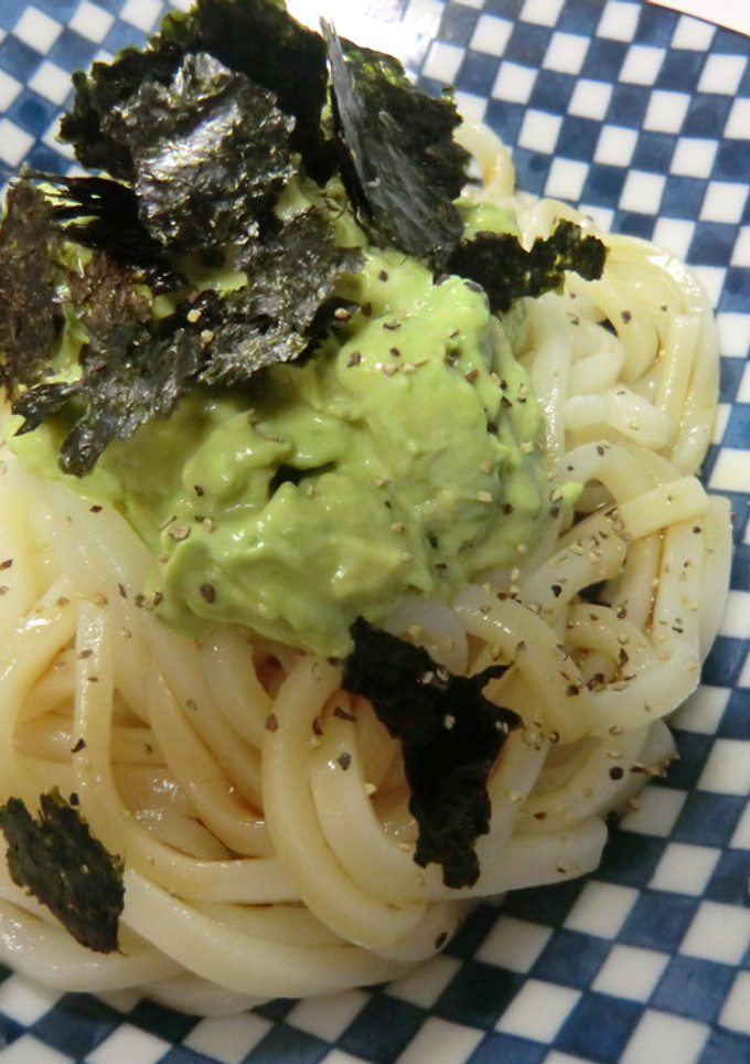 簡単♪アボカドマヨとろうどん-レシピのメイン写真