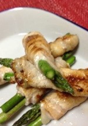 豚ロースでアスパラロール♪-レシピのメイン写真