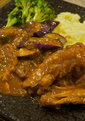 お肉ホロホロ一晩寝かしたチキンカレー-レシピのメイン写真