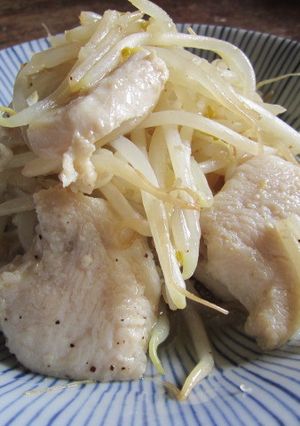 塩麹でやわらか鶏むね肉ともやしの炒めもの-レシピのメイン写真