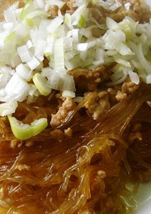 春雨と豚ひき肉の煮込み(^^♪-レシピのメイン写真