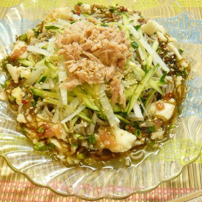 基本からアレンジまで！思わずつくりたくなる「もずく酢 ツナ」の
