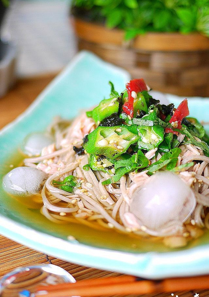 ツナつゆで旨！オクラと海苔の梅わさび蕎麦-レシピのメイン写真