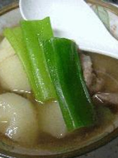 口中にひろがるごま油の香り-じゃがいもスープ(감자국)-レシピのメイン写真