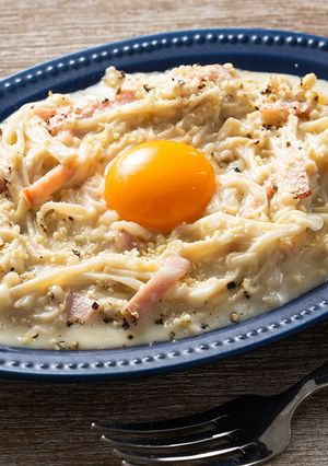 電子レンジで作るえのきのカルボナーラ-レシピのメイン写真