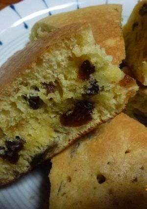 レーズンとシロップ梅のホットケーキ-レシピのメイン写真