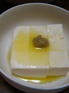 オリーブオイル、柚子胡椒の変わり冷や奴-レシピのメイン写真