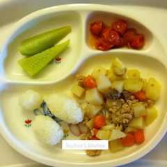 รูปของ 離乳食後期、手づかみに☆ベビーカレー