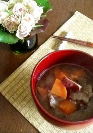 鳴門金時（さつまいも）で塩麹豚汁♪-レシピのメイン写真
