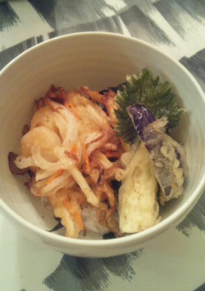 衣も美味しい♪かき揚げ丼-レシピのメイン写真