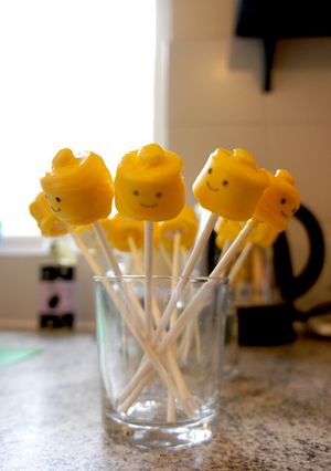 簡単☆ LEGO マシュマロポップ-レシピのメイン写真