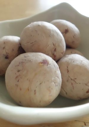 *コロコロ小豆の焼きドーナツ*-レシピのメイン写真