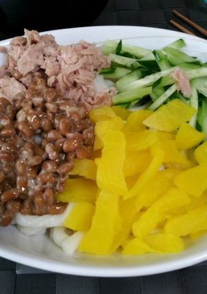 夏にオススメ！盛り沢山の冷やしうどん-レシピのメイン写真