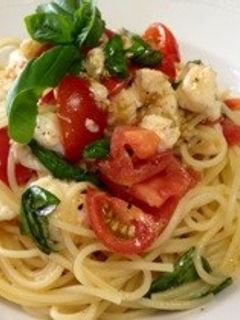 フルーツトマトとモッツァレラのパスタ-レシピのメイン写真