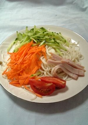サラダうどん-レシピのメイン写真