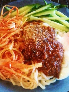 ごま肉味噌冷やしうどん-レシピのメイン写真