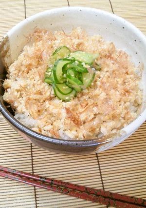 梅そぼろ丼-レシピのメイン写真