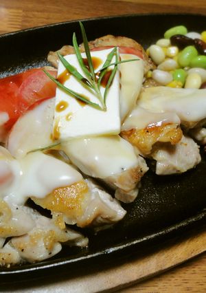 醤油バターが香る☆とまチキンステーキ♪-レシピのメイン写真