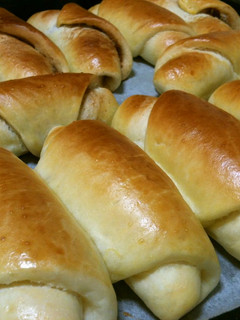 白玉粉でモチモチ♬HBで牛乳ロールパン-レシピのメイン写真