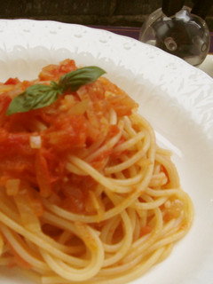 フレッシュトマトで作るパスタ-レシピのメイン写真