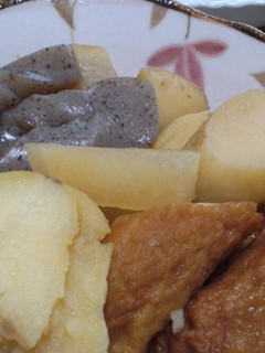 じゃがいもと蒟蒻とゴボウ天の煮物-レシピのメイン写真
