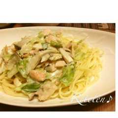 รูปของ キャベツとサーモンの豆乳クリームパスタ
