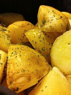 旬の味☆ホクホク新じゃがいもの素揚げ-レシピのメイン写真