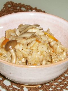 圧力鍋で きのこの炊き込みご飯-レシピのメイン写真
