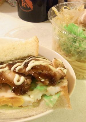 お弁当に豚しゃぶパスタと照り焼きサンド☆-レシピのメイン写真
