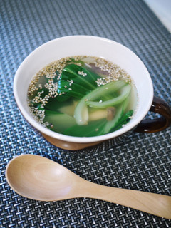 タニタさんに学べ【サブ】青菜ゴマスープ-レシピのメイン写真