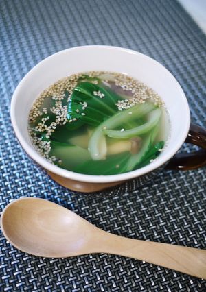 タニタさんに学べ【サブ】青菜ゴマスープ-レシピのメイン写真