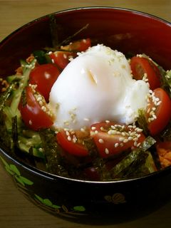 ●暑い日に!鮭フレークと温泉卵の簡単丼●-レシピのメイン写真