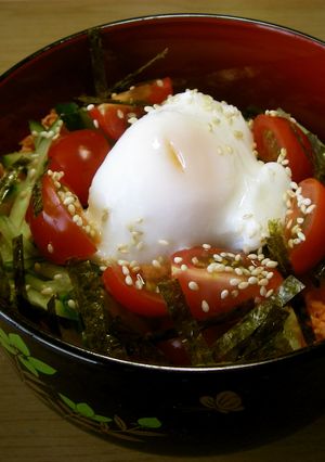 ●暑い日に!鮭フレークと温泉卵の簡単丼●-レシピのメイン写真