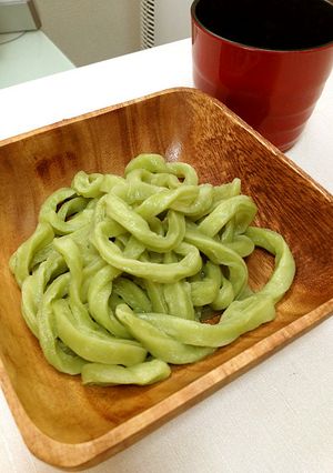 抹茶入り青汁de超簡単自家製うどん-レシピのメイン写真