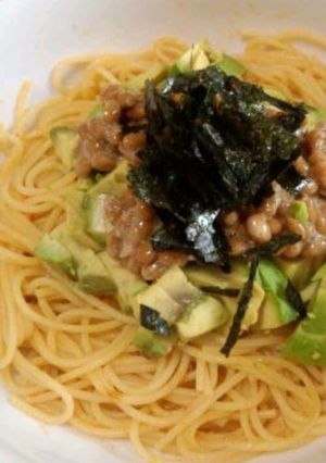 アボカド納豆パスタ-レシピのメイン写真