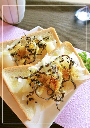 新玉葱×ラッキョウ×塩昆布のトースト-レシピのメイン写真