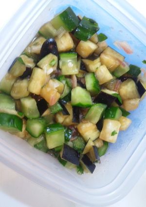 夏野菜とめんつゆで簡単ぶっかけ〜ゴマ油-レシピのメイン写真