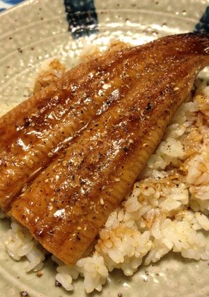 スーパーの鰻☆ホワホワに温めましょ♪-レシピのメイン写真