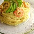 海老とアボカドの冷製パスタ。