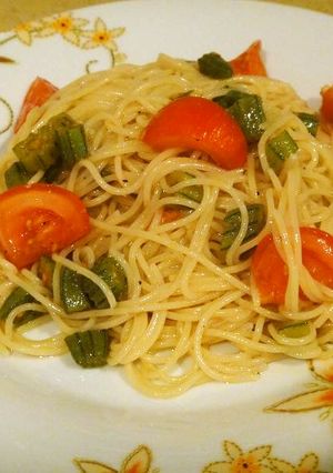 オクラとトマトのパスタ-レシピのメイン写真