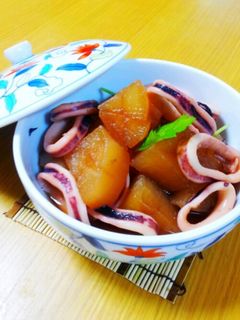 ◆イカと大根の煮物◆こってり甘め♪-レシピのメイン写真